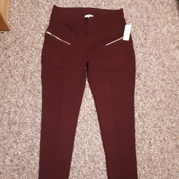 Red leggings - Picture 2 of 7